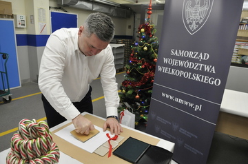 Wspólnymi siłami pomagamy Św. Mikołajowi z Rovaniemi pakować prezenty, ZAZ Piła
