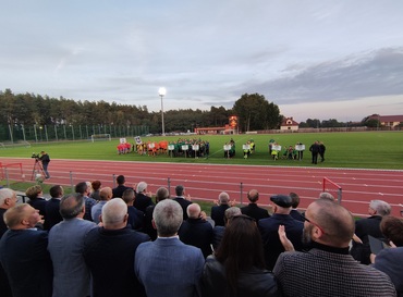 budzyn-z-nowym-stadionem4.jpg