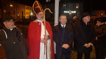 Jarmark Bożonarodzeniowy i rozświetlenie choinki miejskiej, Łobżenica 14 grudnia 2019 r.